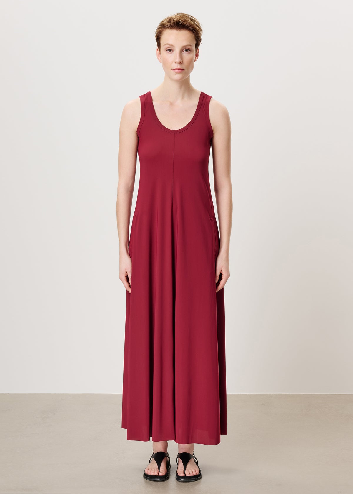 #color_ruby red