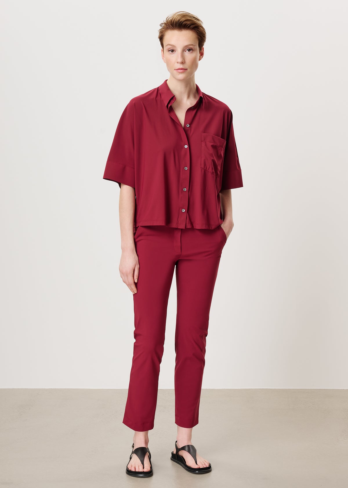 #color_ruby red