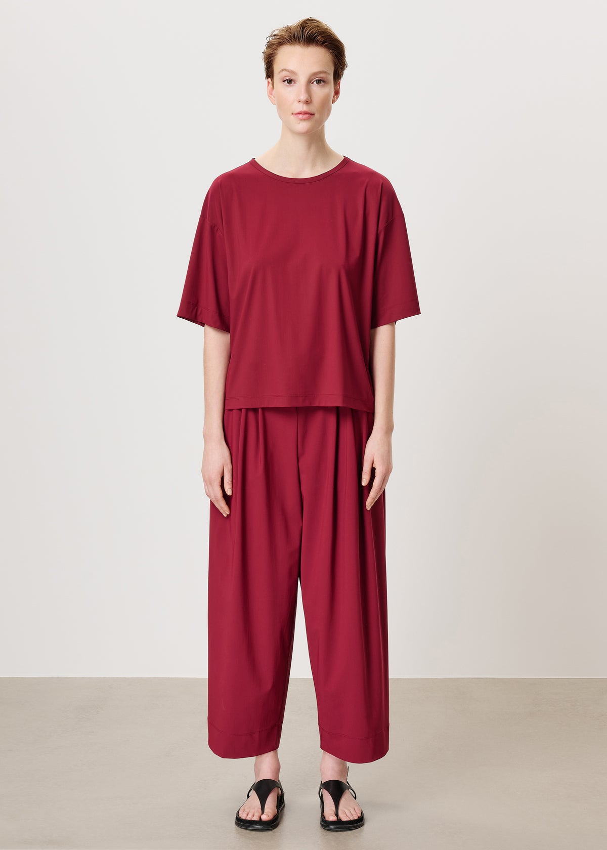 #color_ruby red