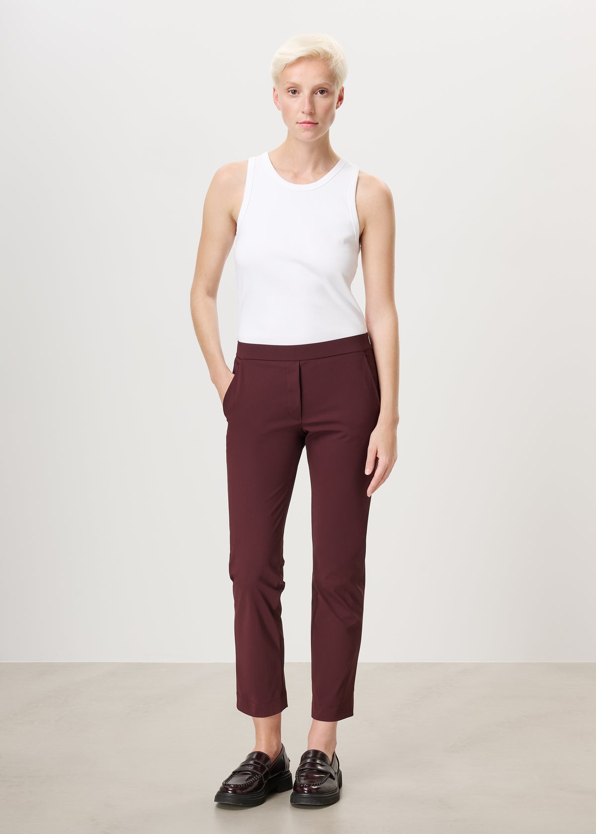 #color_maroon