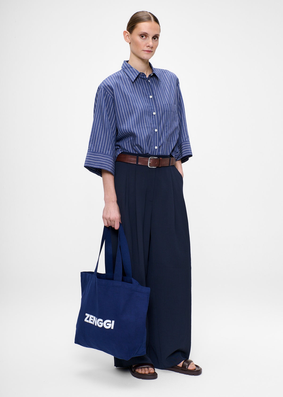 #color_mid blue
