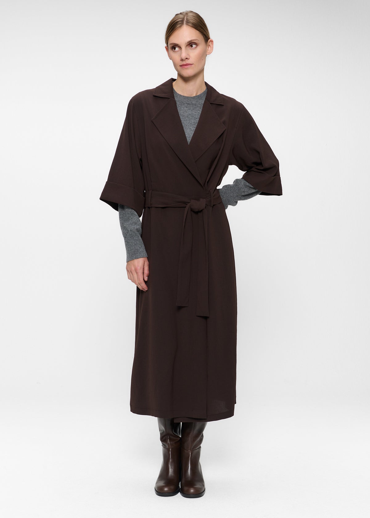 #color_dark brown