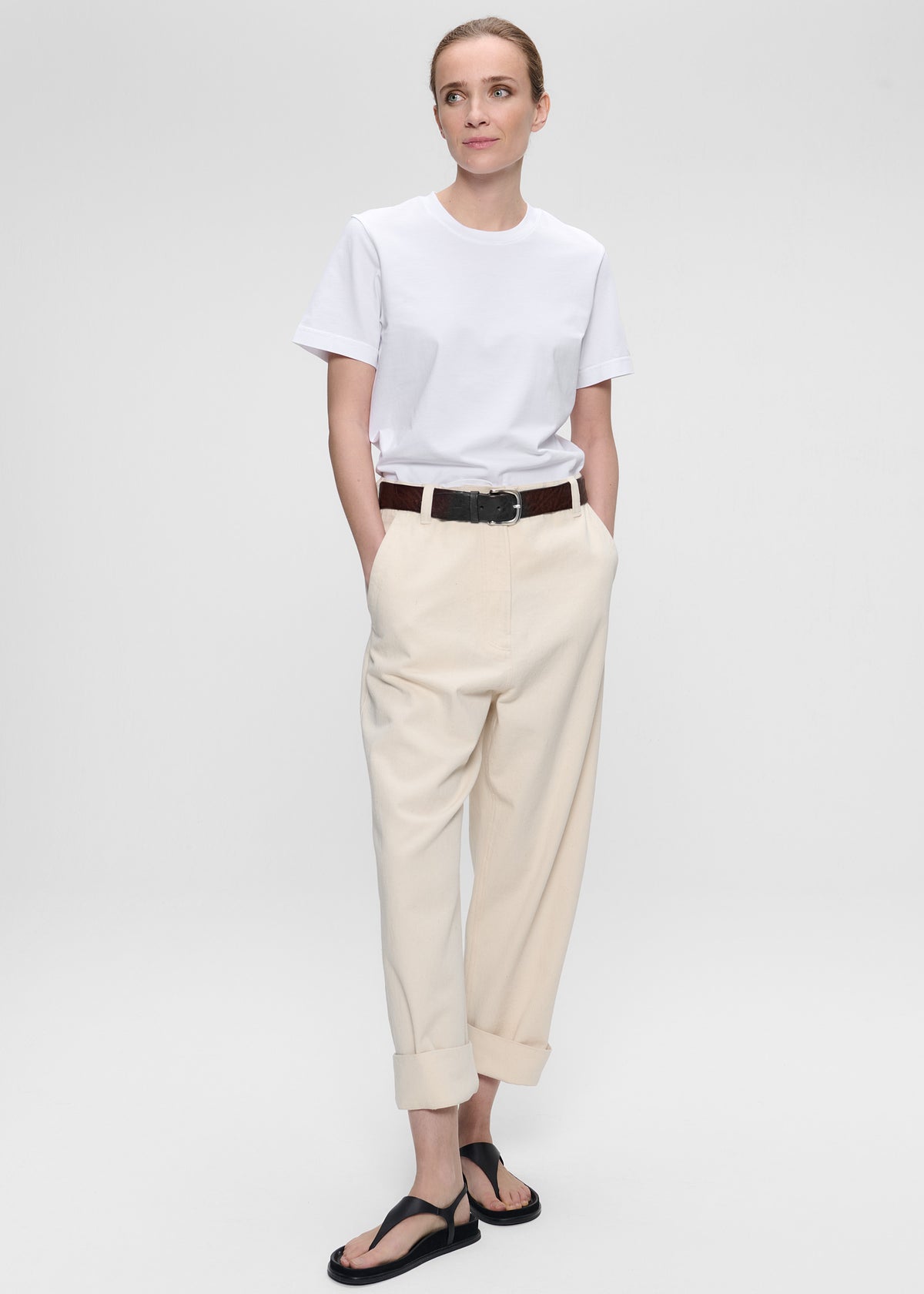 #color_white