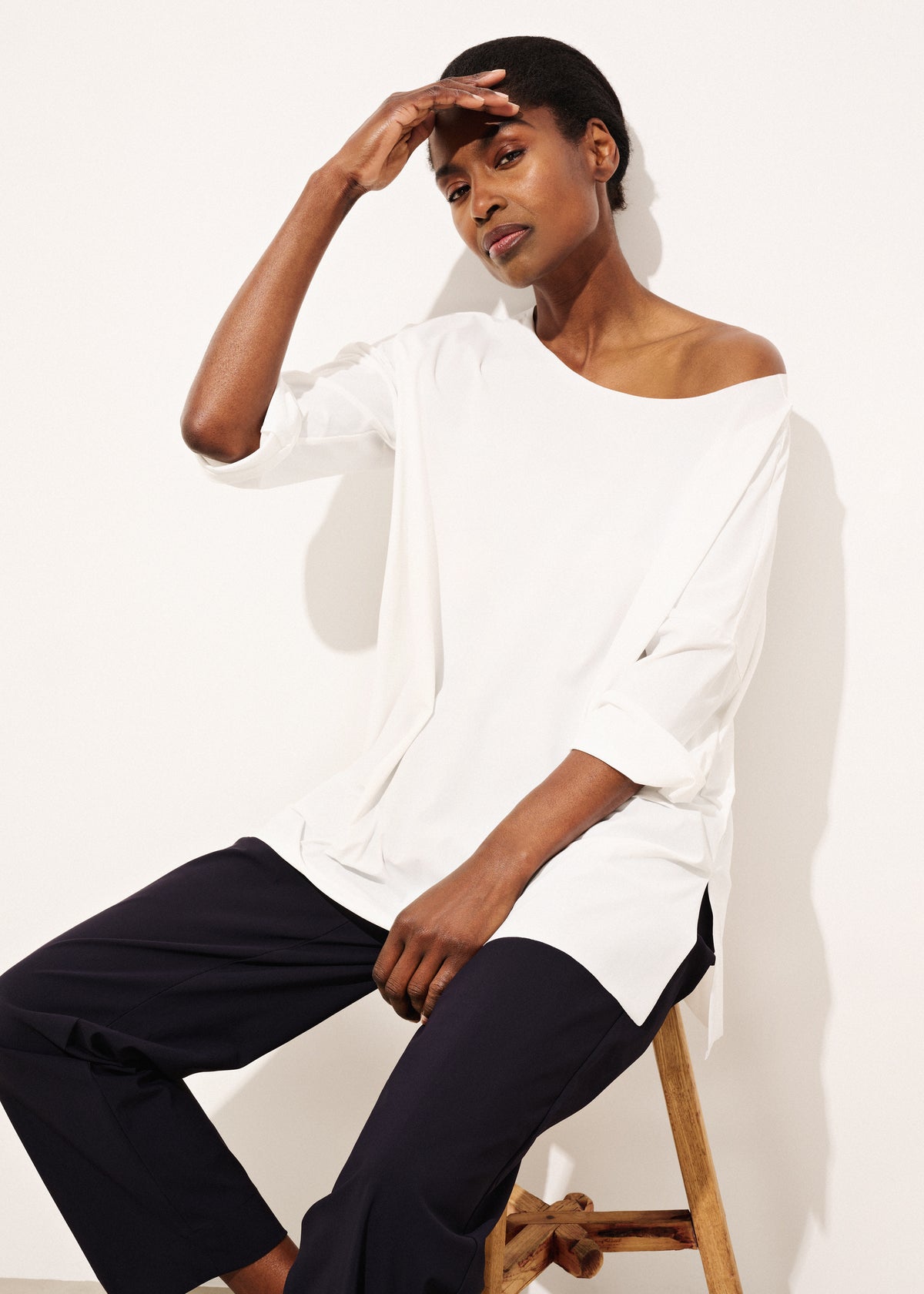 #color_off white