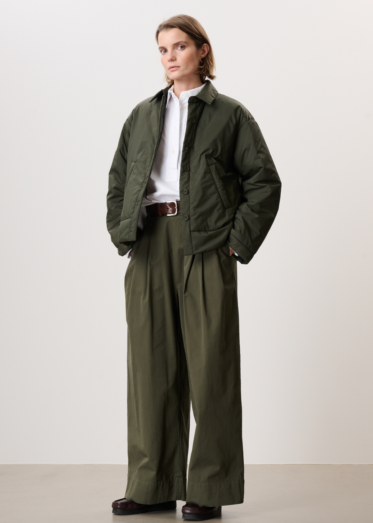 #color_khaki green