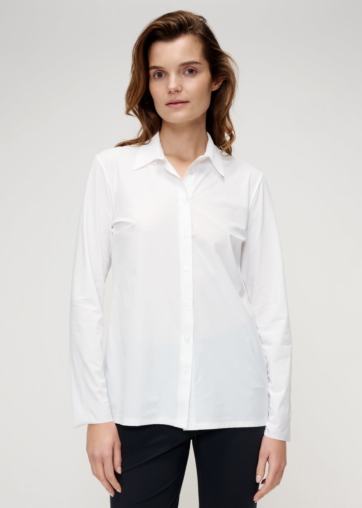 #color_off-white