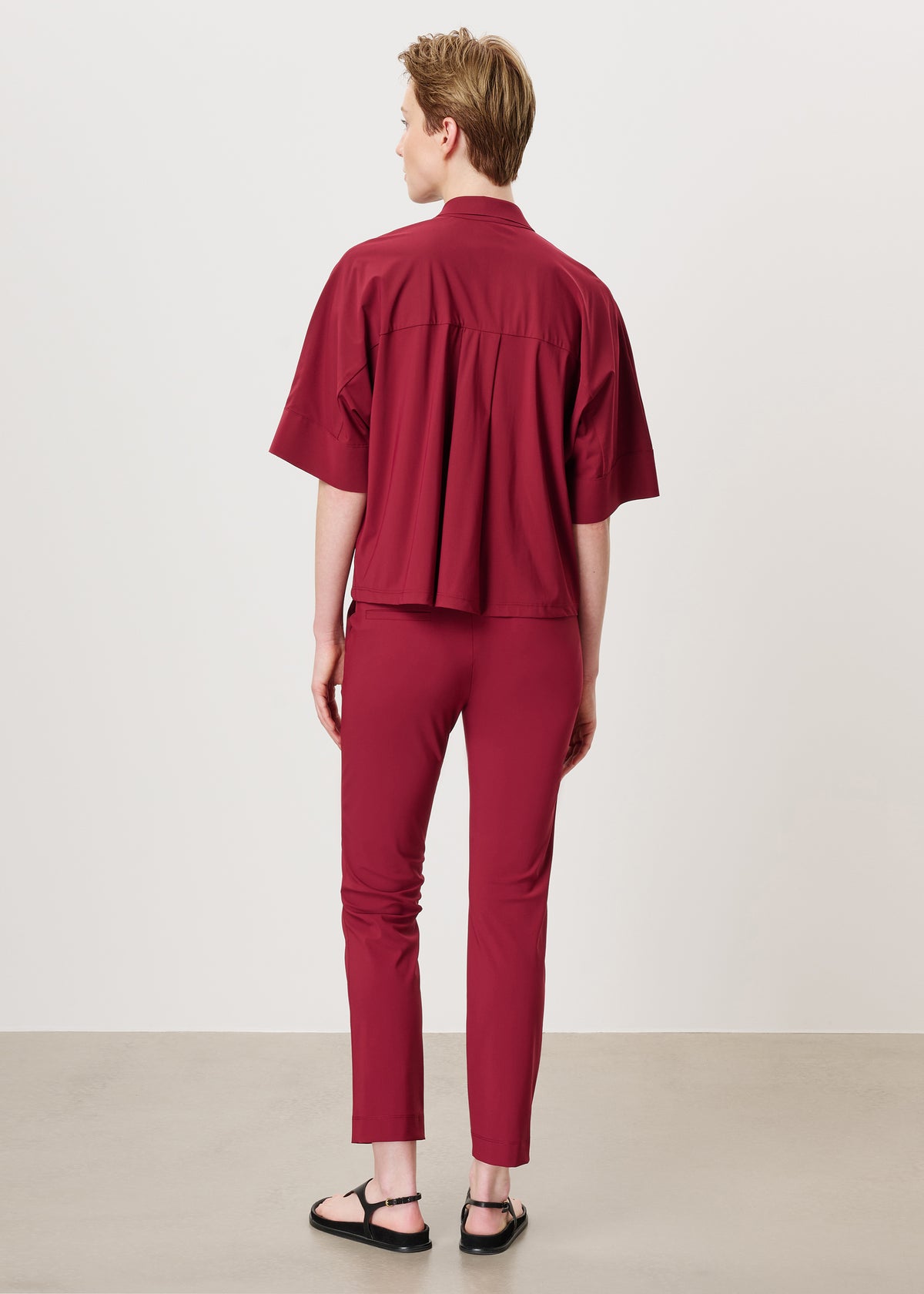 #color_ruby red