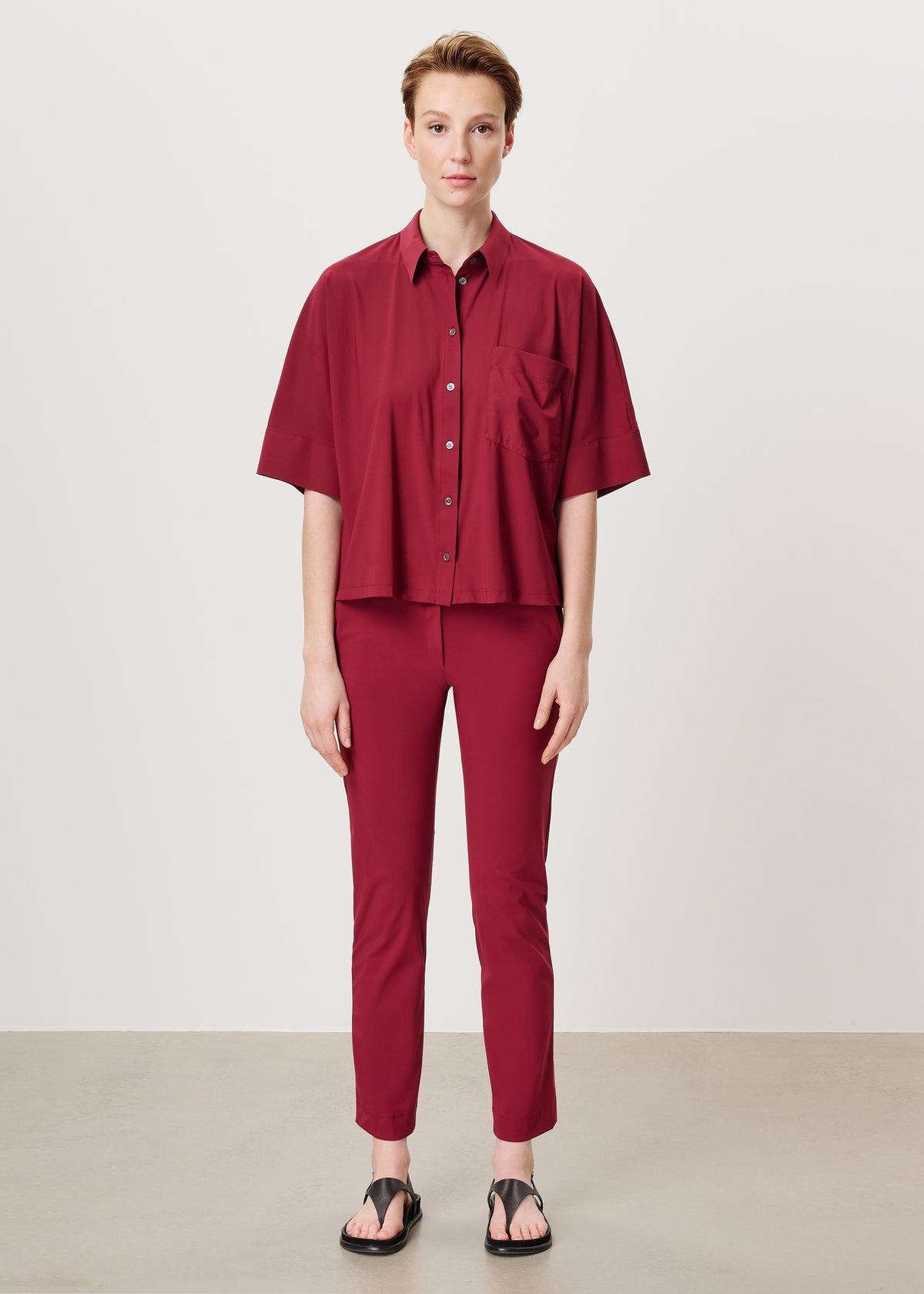 #color_ruby red