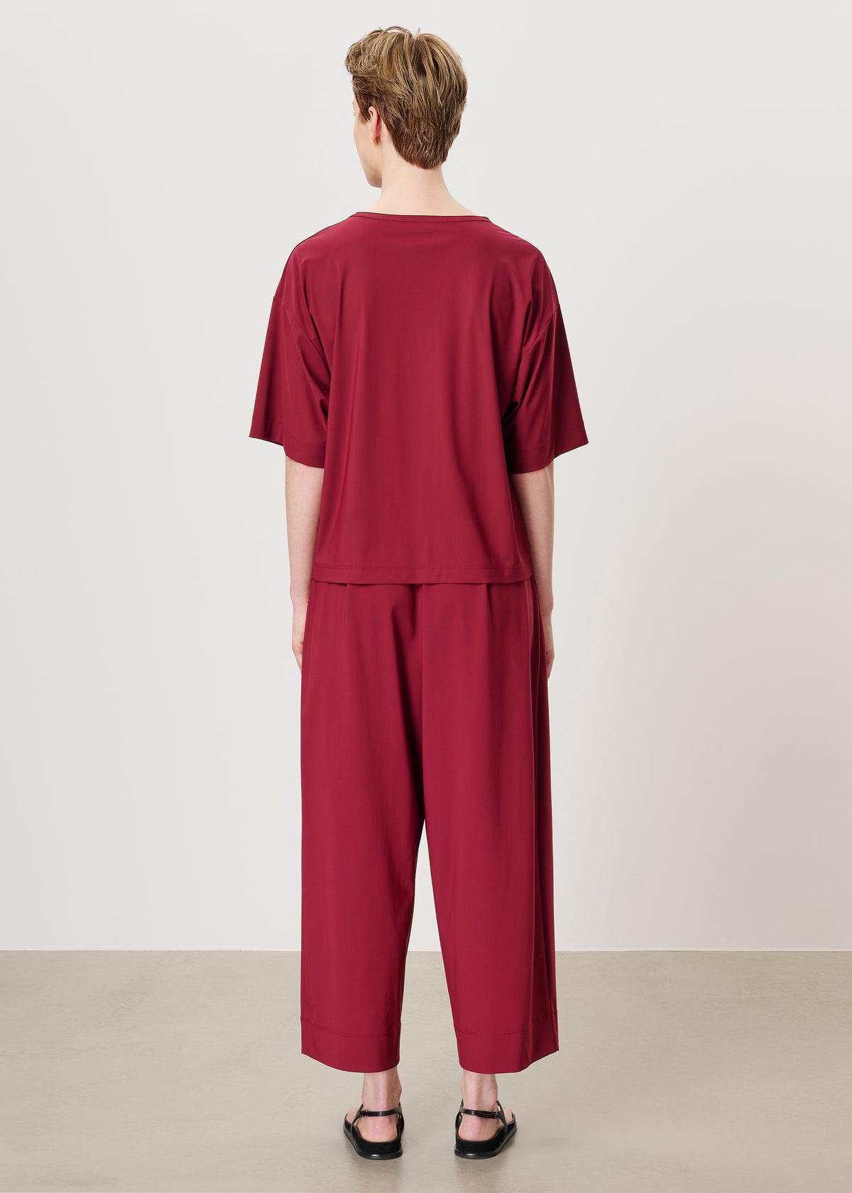 #color_ruby red