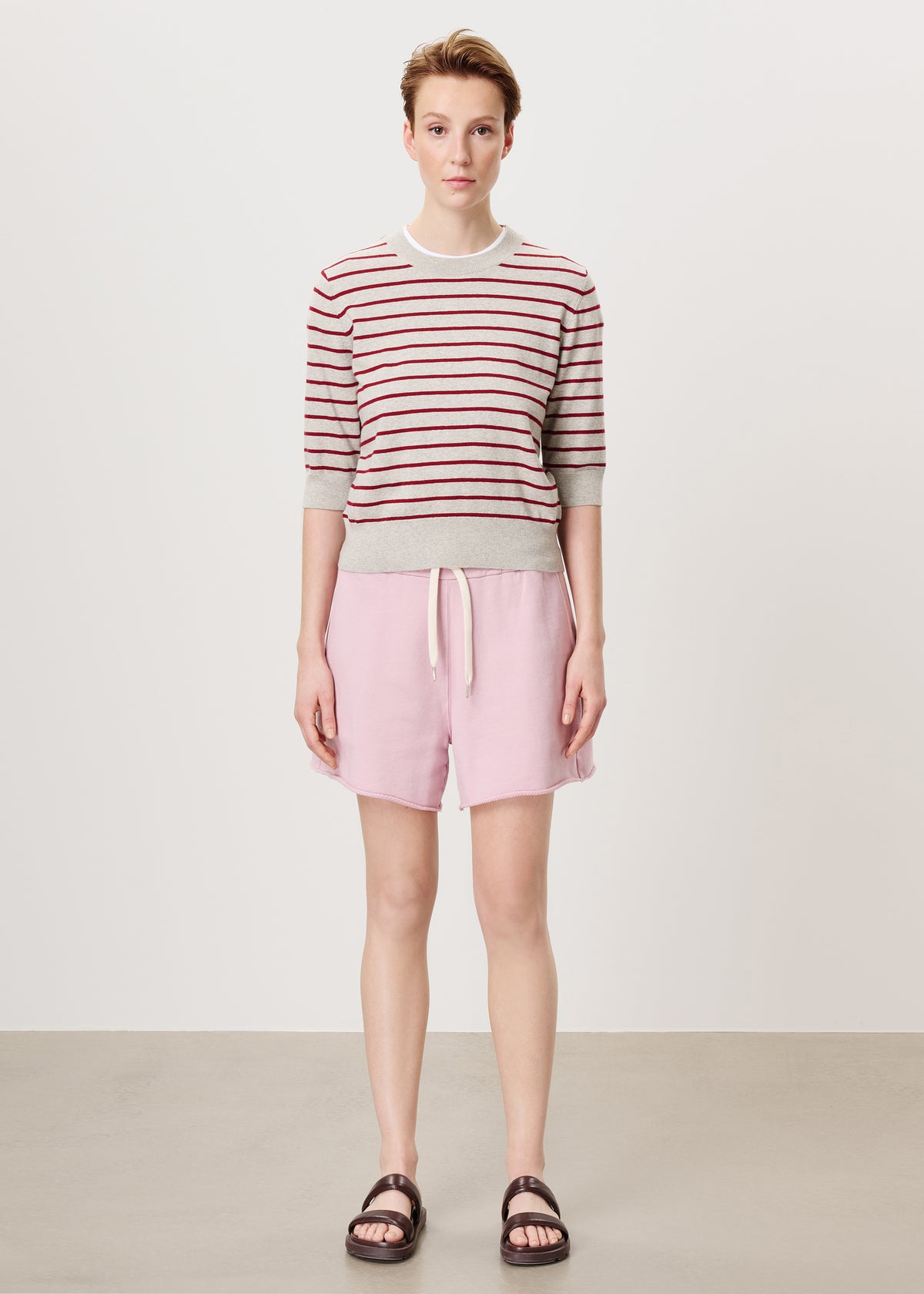 #color_grey/ruby red stripe