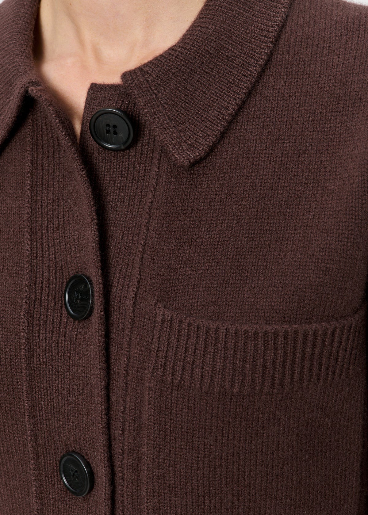 #color_dark brown