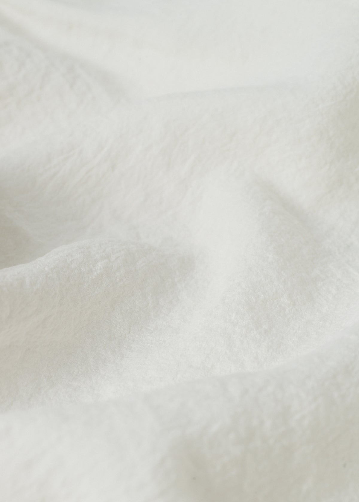 #color_off white