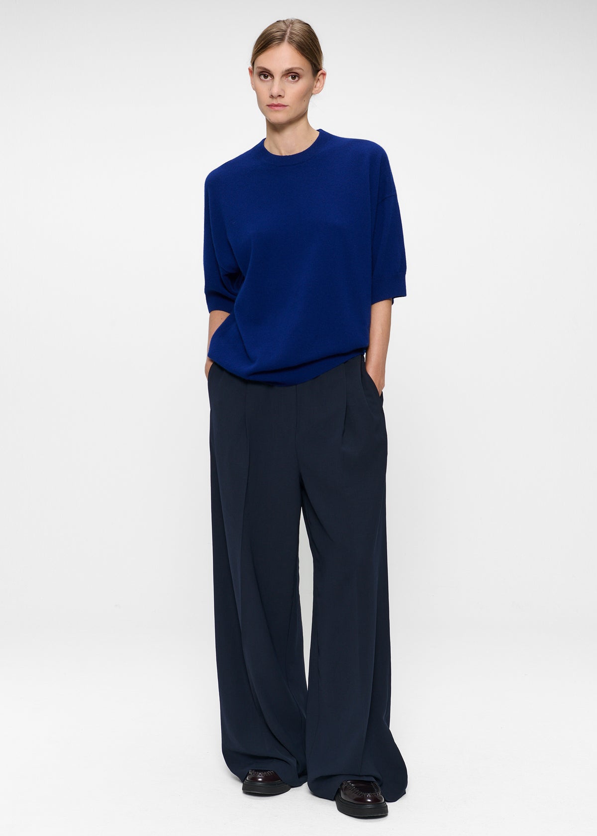 #color_intense blue