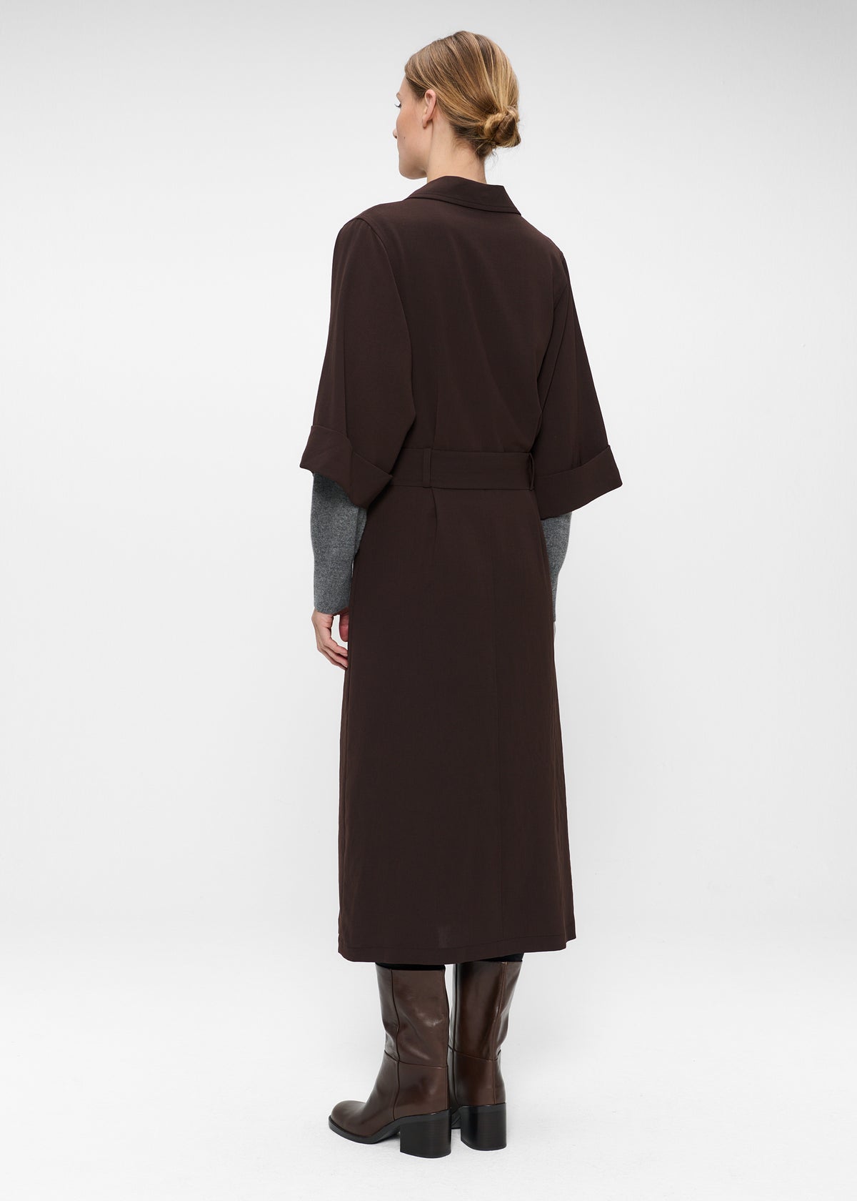 #color_dark brown