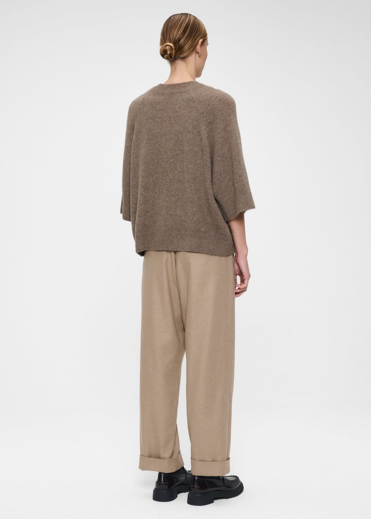 #color_khaki green